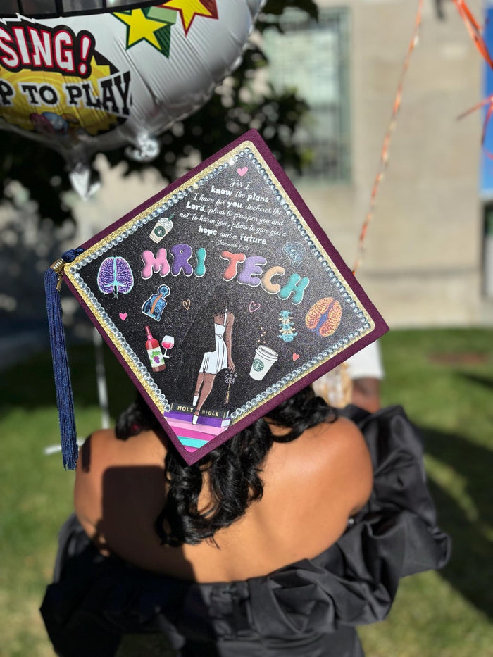 Woman wearing Mrs Tech colorful cap
